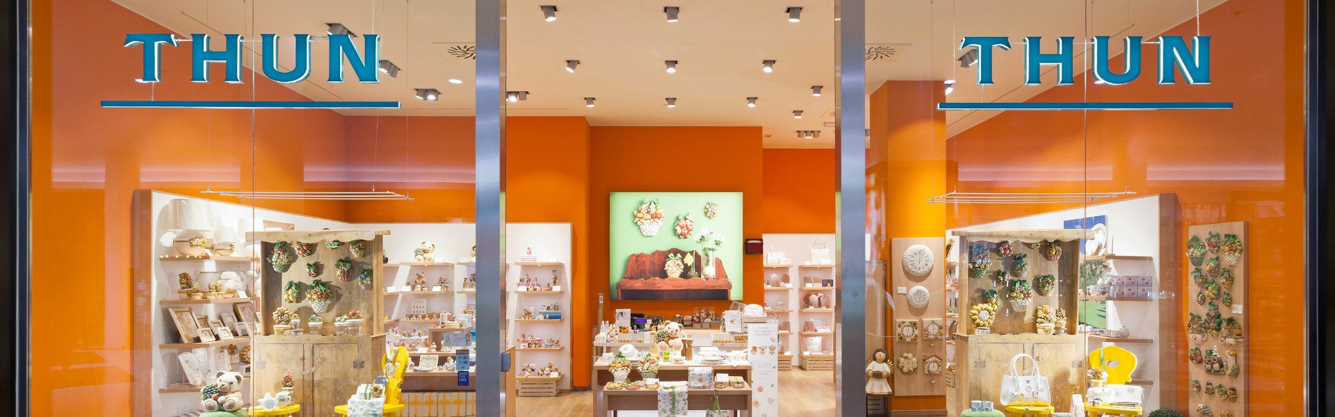 SHOP IN SHOP NAPOS